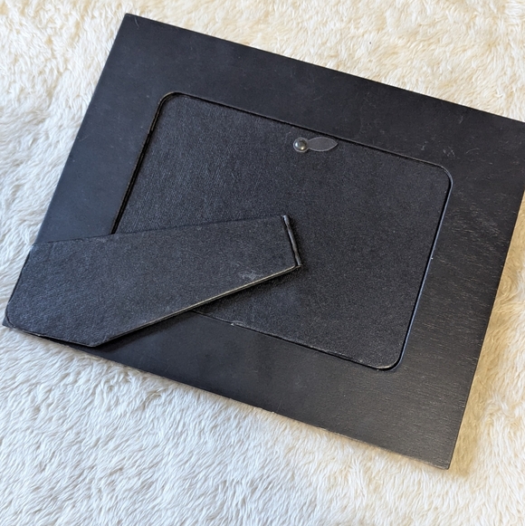 Darling Wooden Cat-Themed Picture Frame 4x6 - Picture 5 of 7